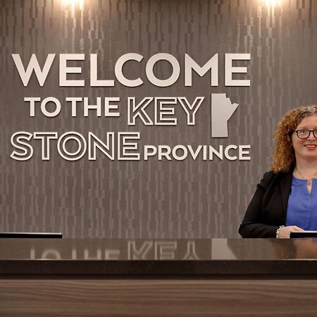 Hampton Inn By Hilton Winnipeg Downtown المظهر الخارجي الصورة