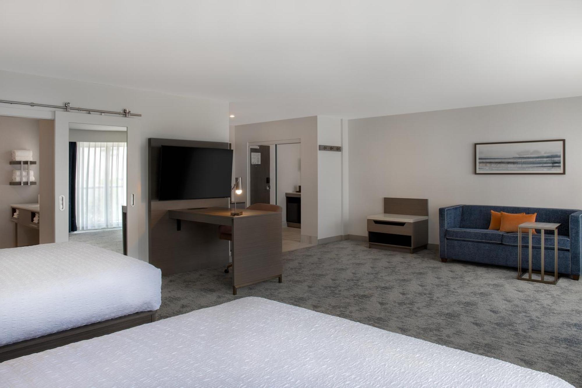Hampton Inn By Hilton Winnipeg Downtown المظهر الخارجي الصورة