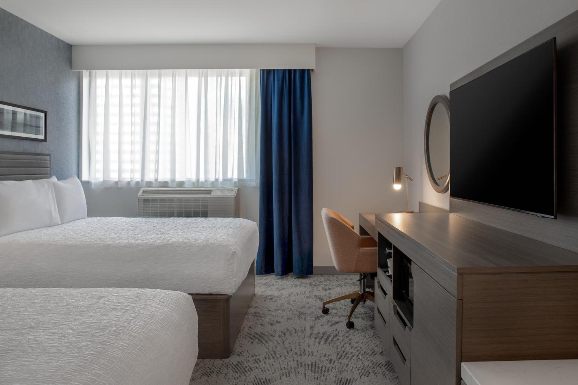 Hampton Inn By Hilton Winnipeg Downtown المظهر الخارجي الصورة