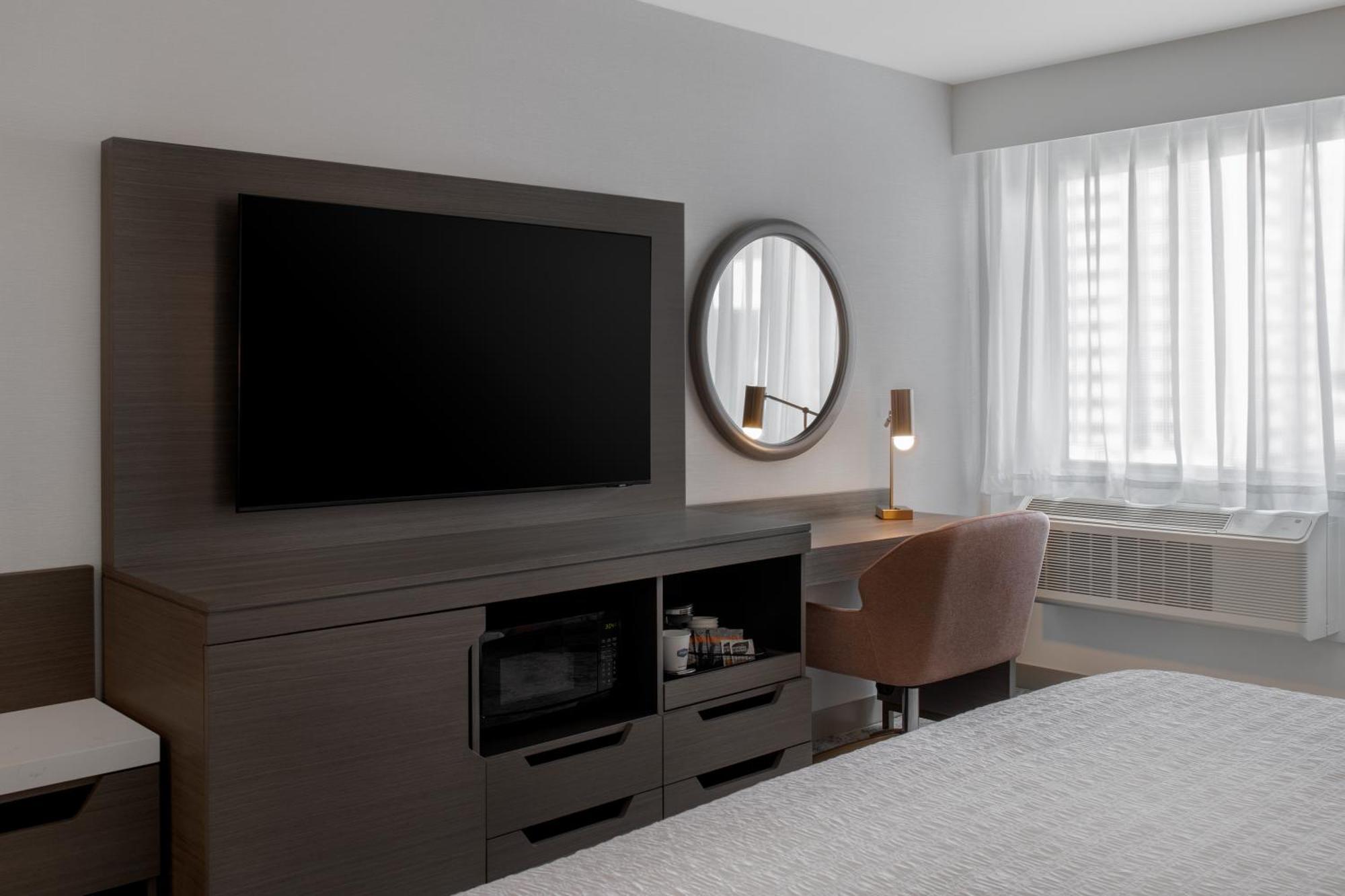 Hampton Inn By Hilton Winnipeg Downtown المظهر الخارجي الصورة