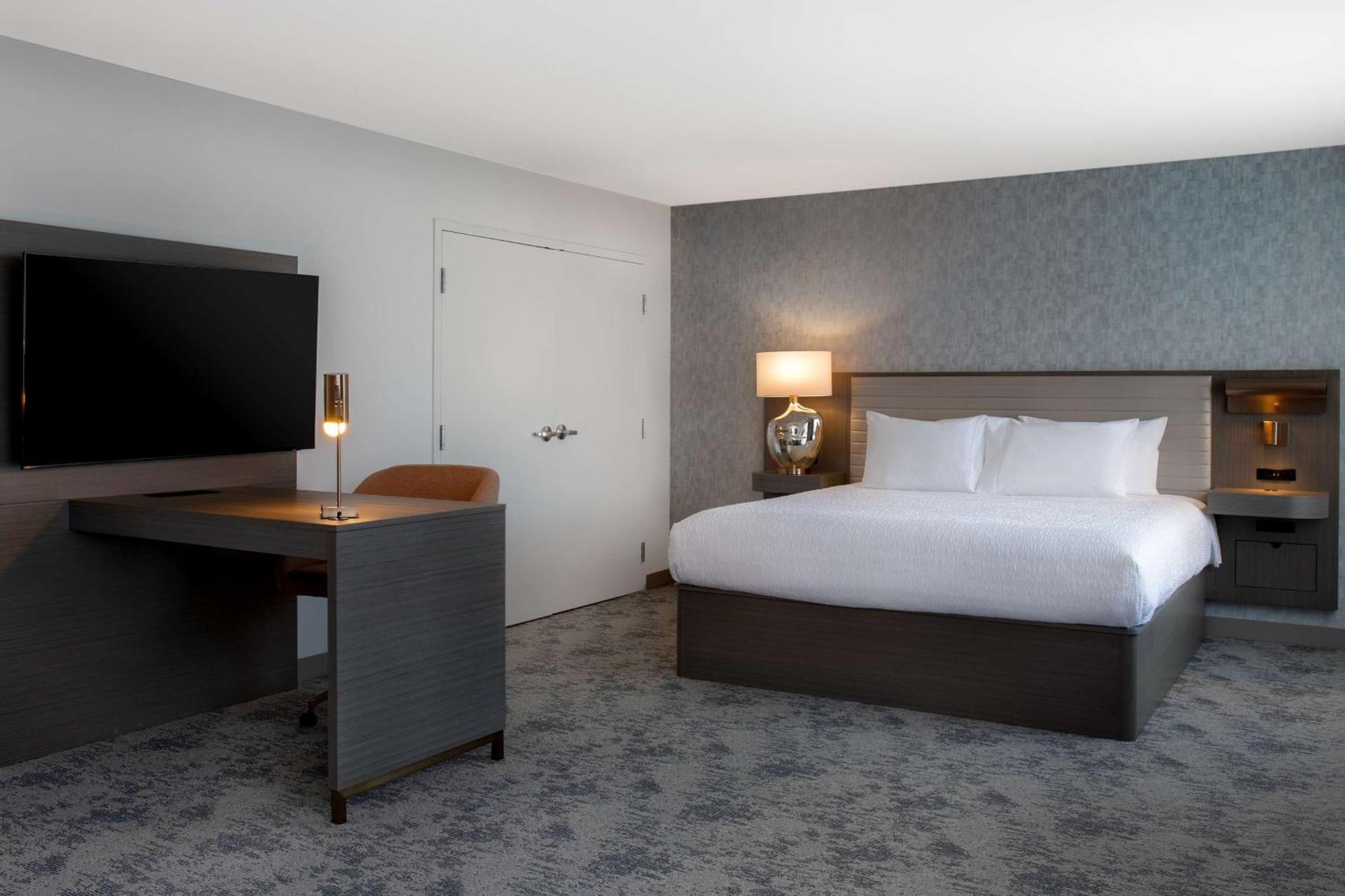 Hampton Inn By Hilton Winnipeg Downtown المظهر الخارجي الصورة