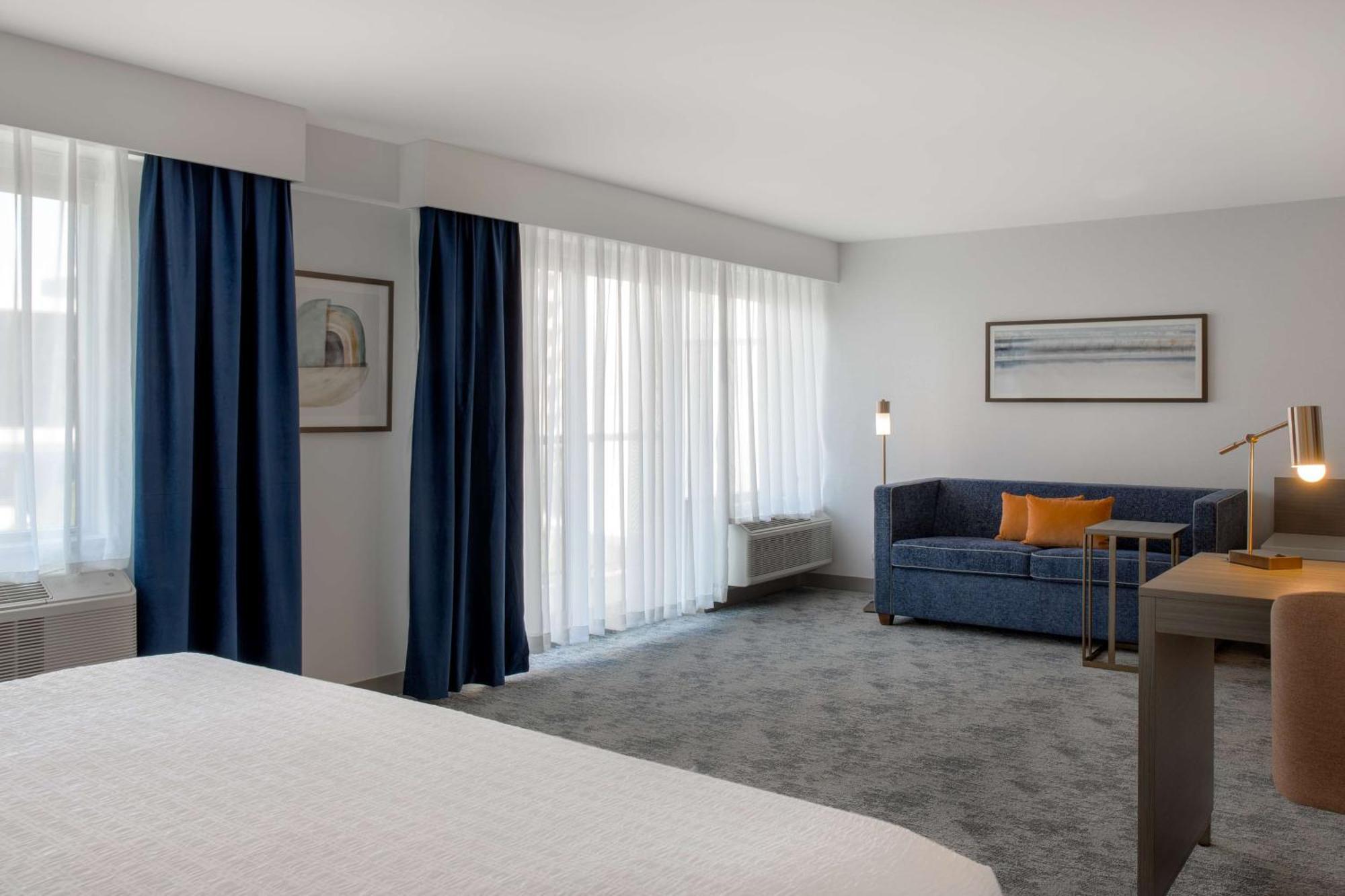 Hampton Inn By Hilton Winnipeg Downtown المظهر الخارجي الصورة