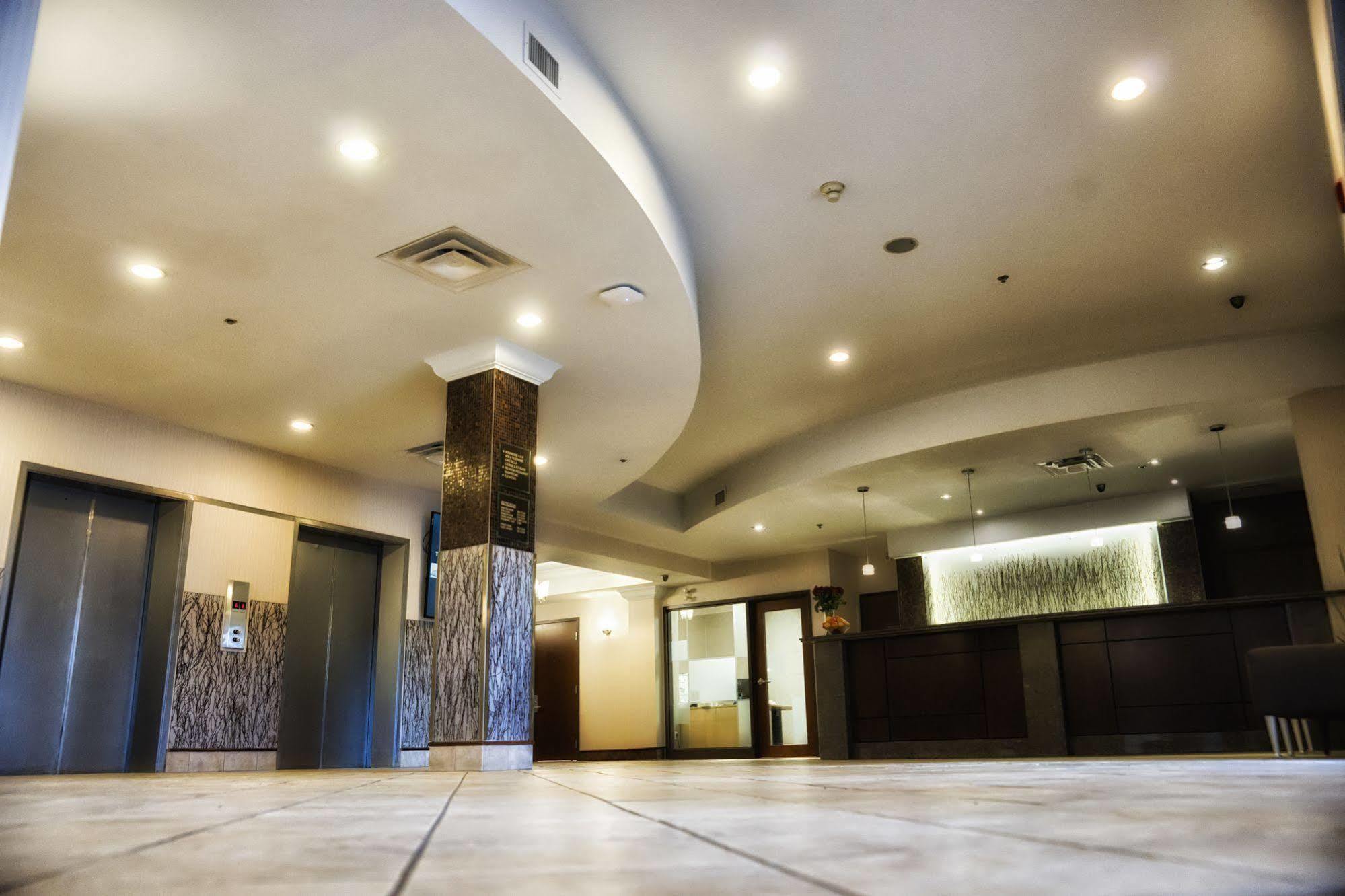 Hampton Inn By Hilton Winnipeg Downtown المظهر الخارجي الصورة